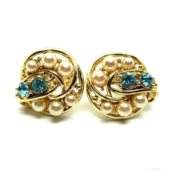 Mint Vintage 1950s Coro Craft Blue Rhinestone Faux Pearl Screw Back Earrings - Picture 12 of 13